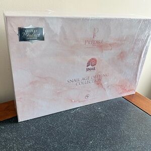 Prédiré Snail Age Defying Collection - Pink Anti-Aging Skincare Set